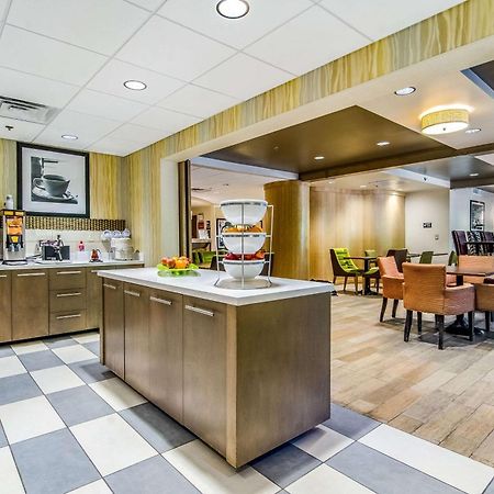 Comfort Inn Raleigh Midtown Екстер'єр фото