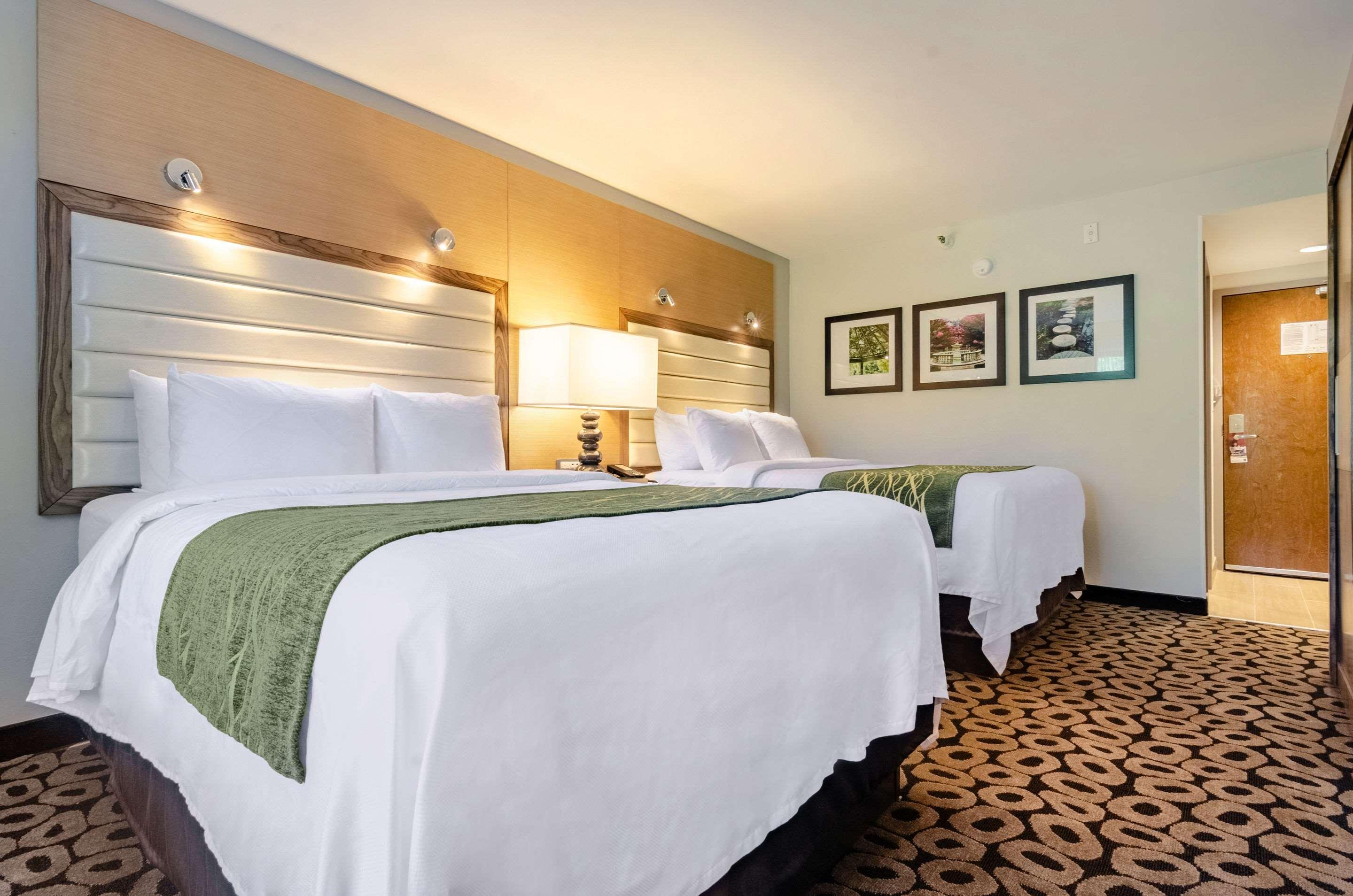 Comfort Inn Raleigh Midtown Екстер'єр фото