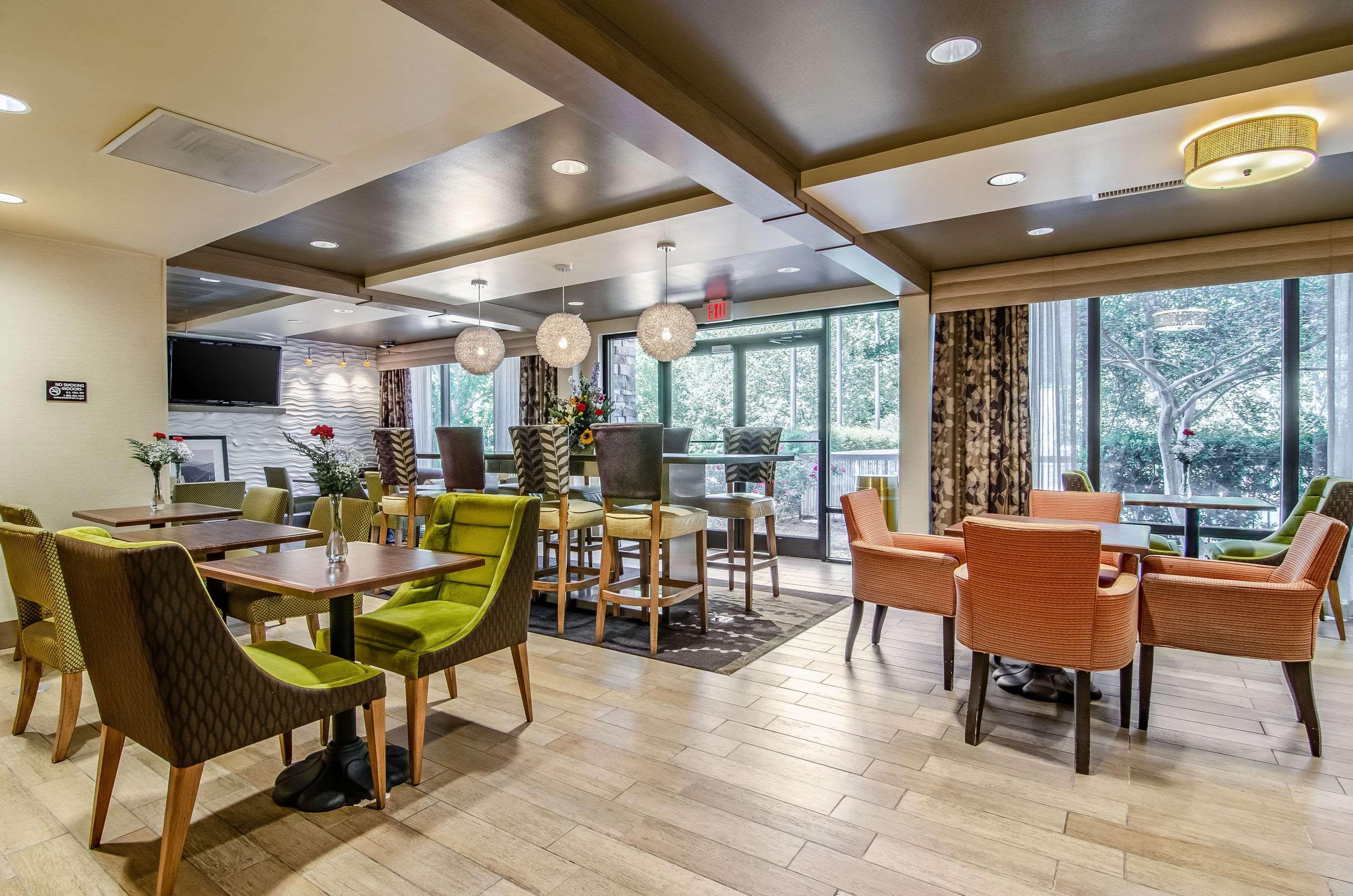 Comfort Inn Raleigh Midtown Екстер'єр фото