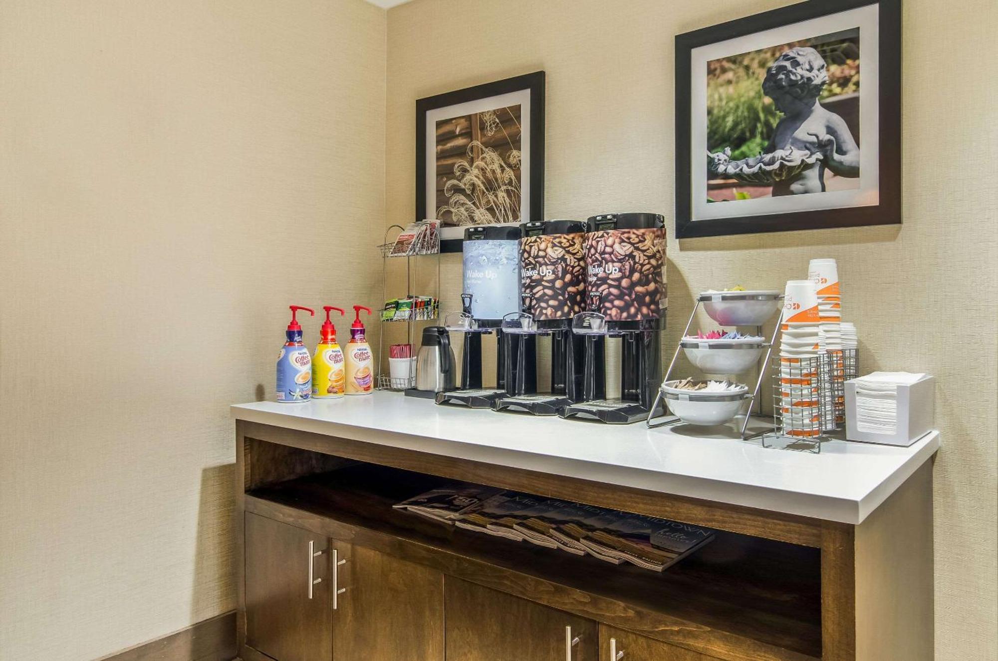 Comfort Inn Raleigh Midtown Екстер'єр фото
