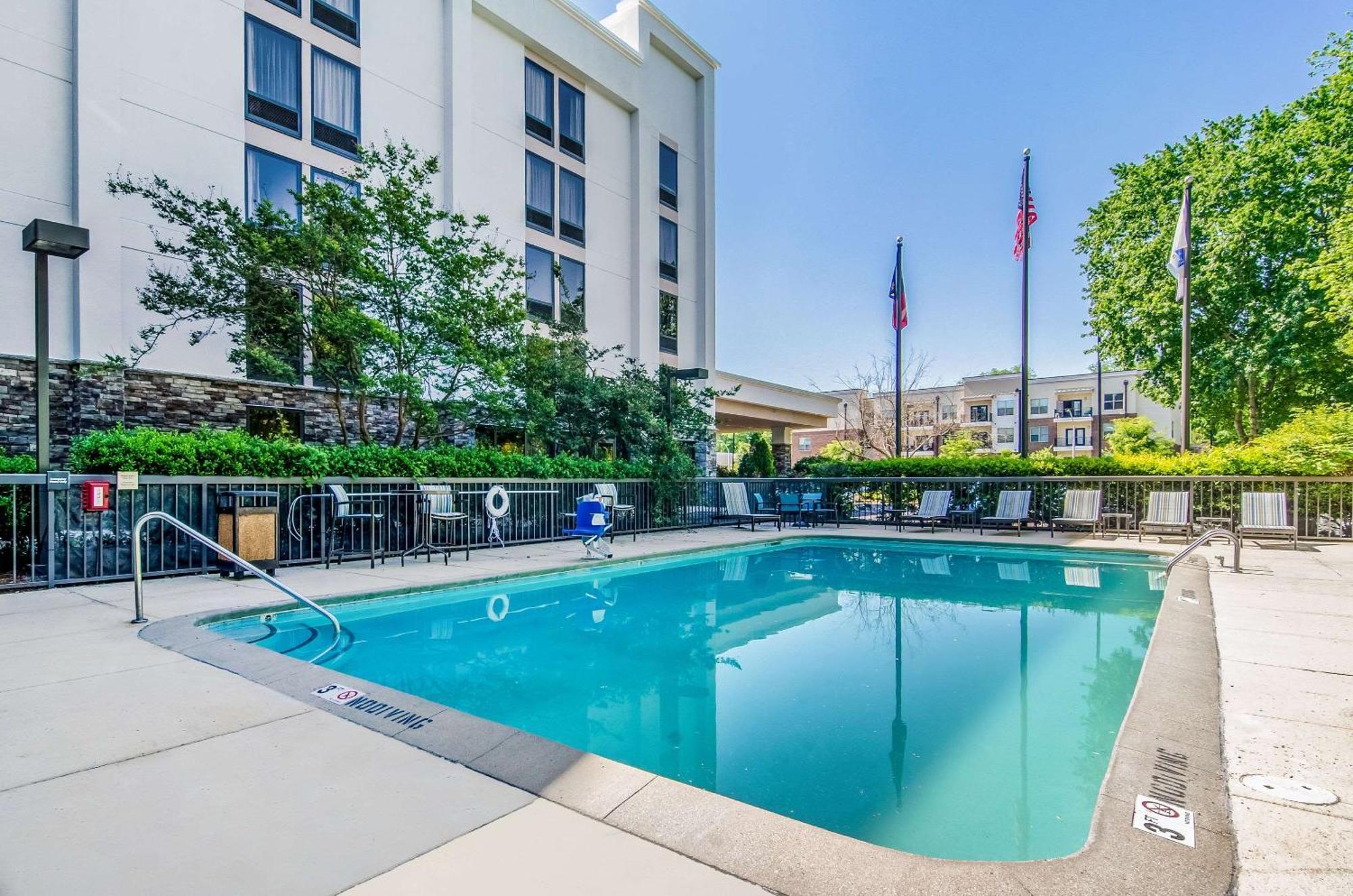 Comfort Inn Raleigh Midtown Екстер'єр фото